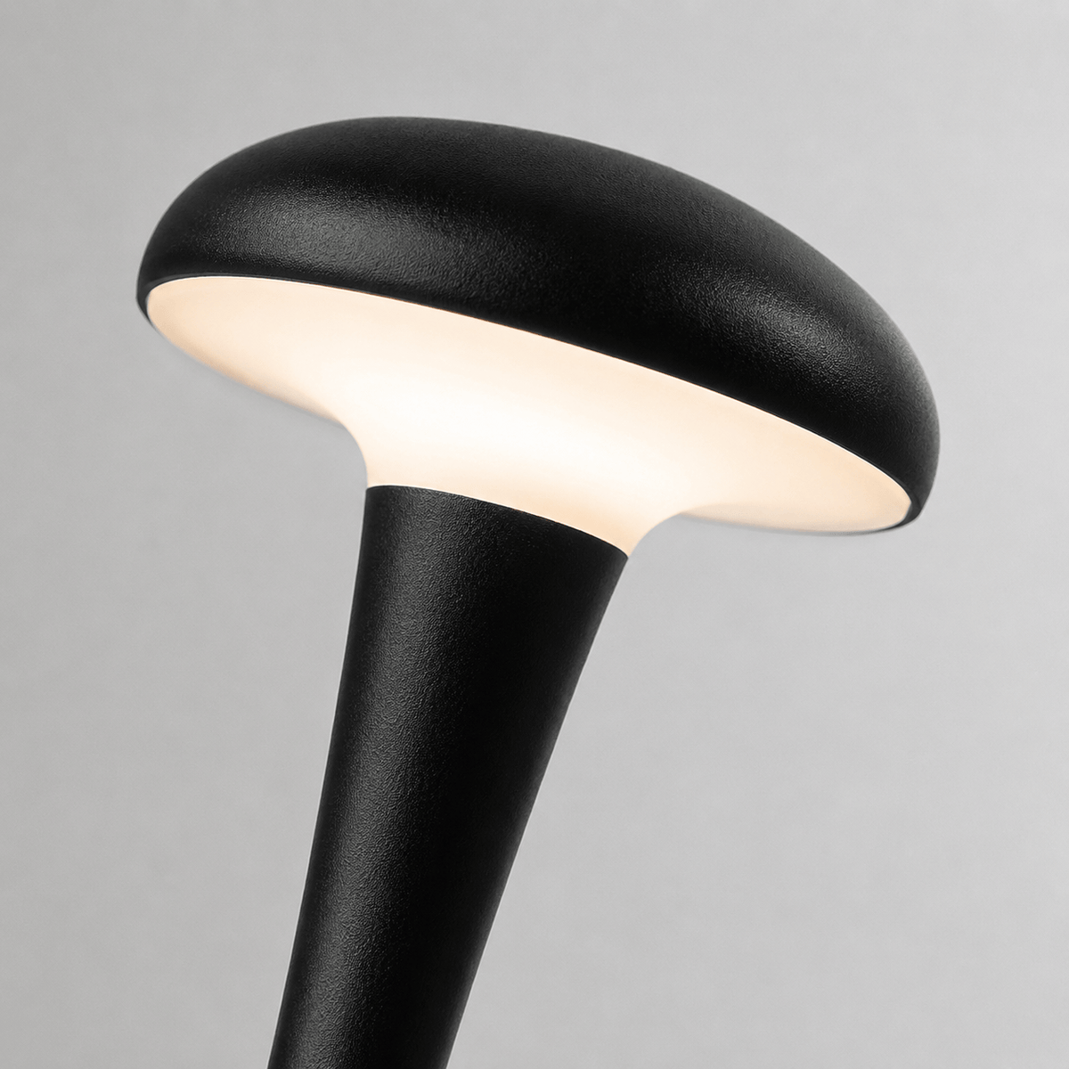Rise-Light Kabellose LED Tischlampe mit Akku, Touch dimmbar, 3 Lichtfarben, Aluminium
