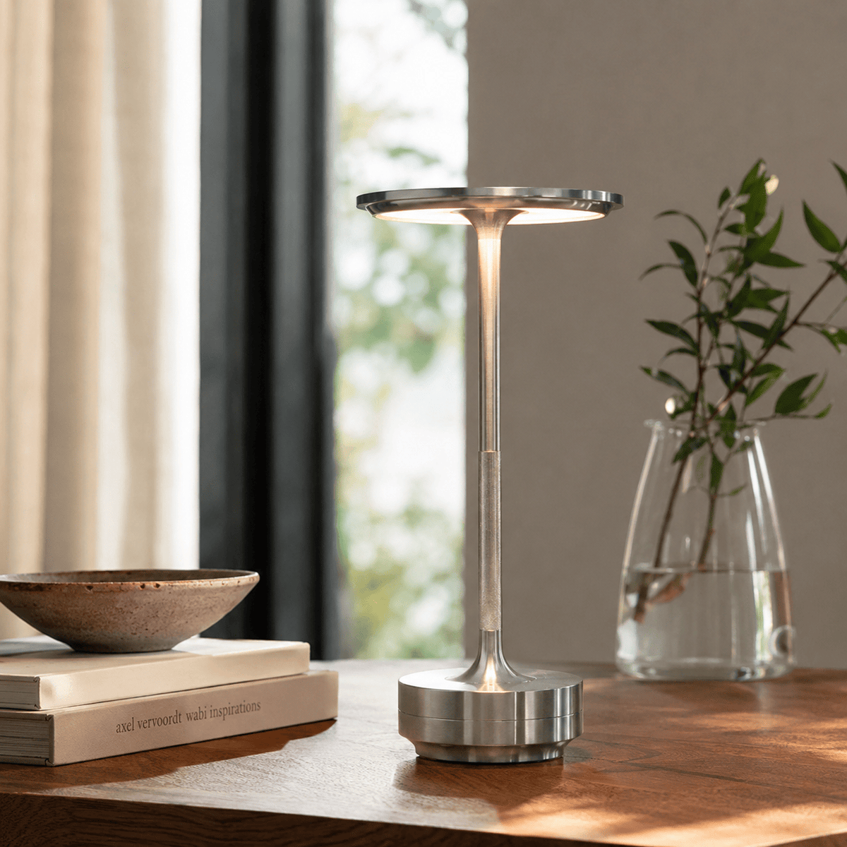 Rise-Light Kabellose LED-Tischleuchte, dimmbar, moderne Metall-Tischleuchte